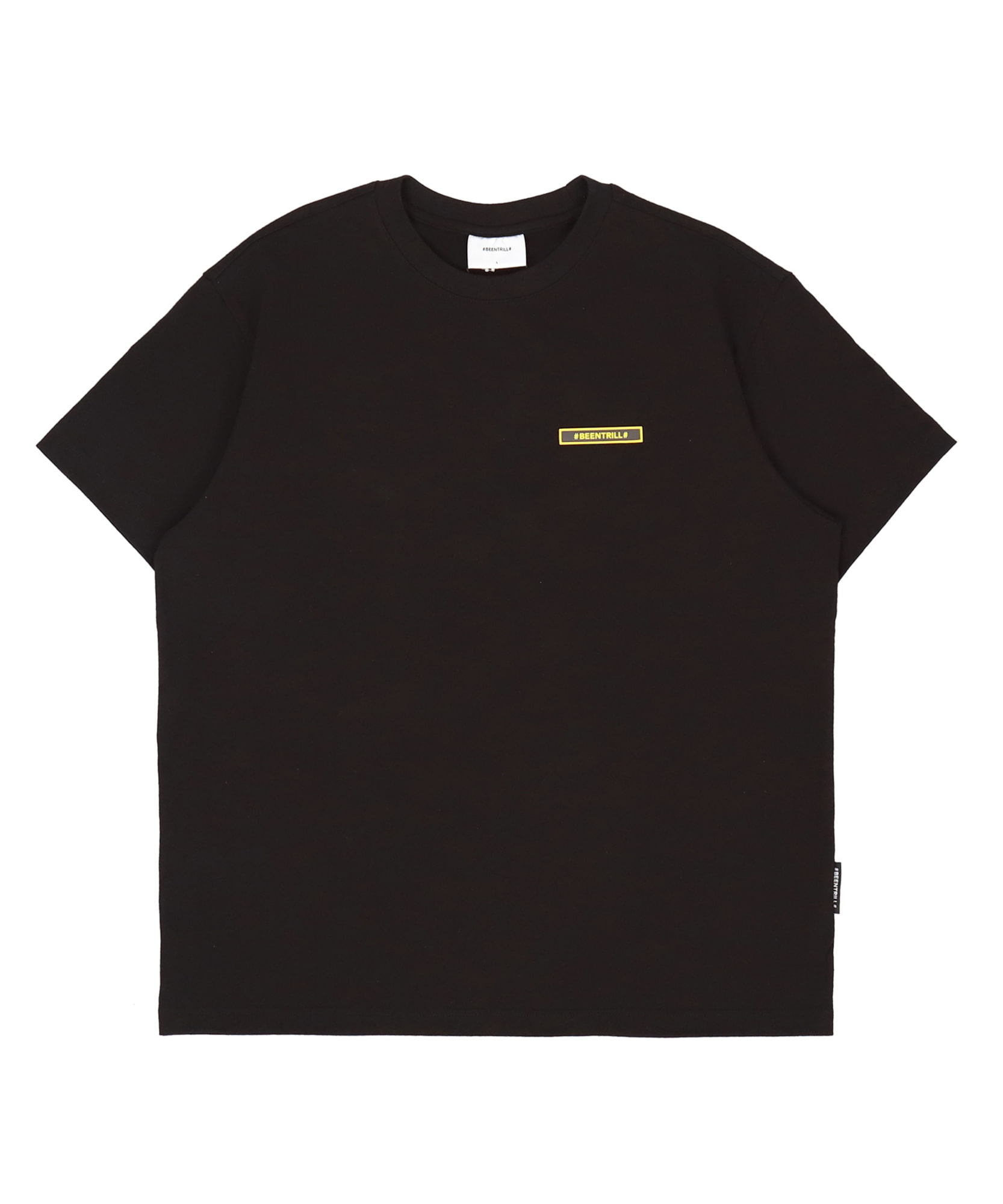 에센셜 로고 와펜 오버핏 반팔 티셔츠(블랙)